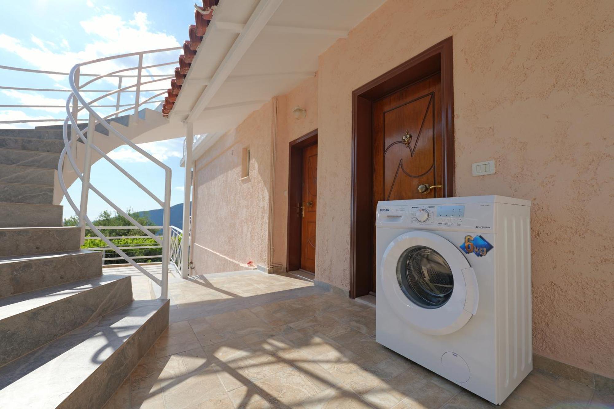 Vila Arturi Borsh Exterior foto