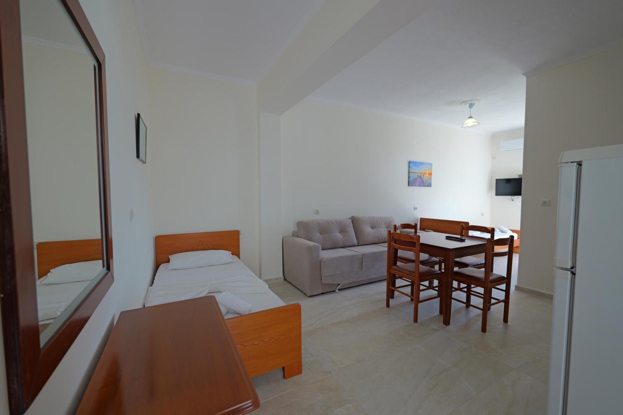 Vila Arturi Borsh Exterior foto