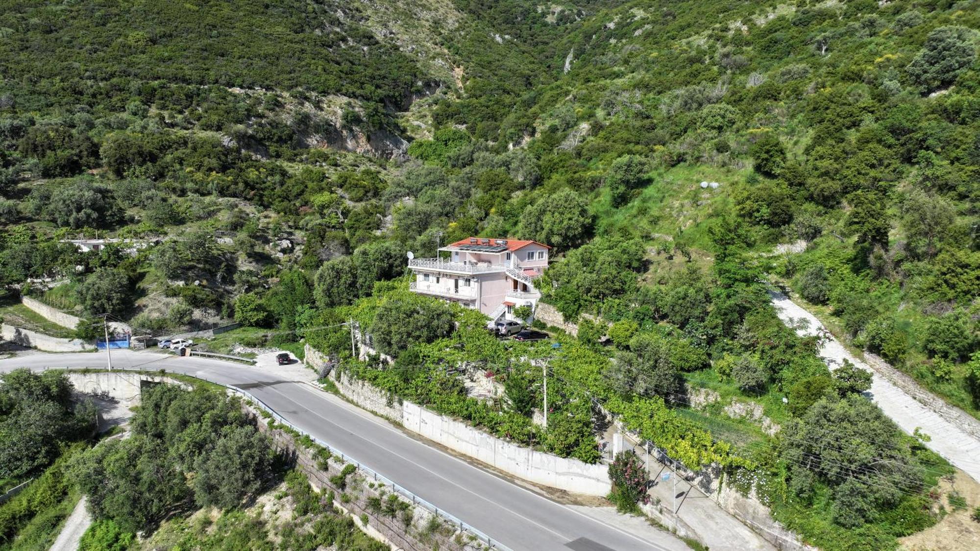 Vila Arturi Borsh Exterior foto